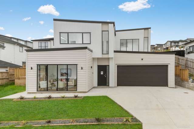 10 Celestial Crescent Orewa_1