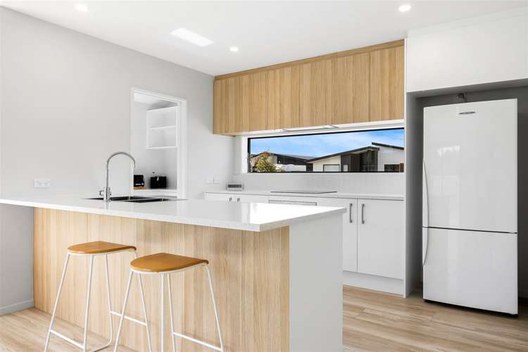 55 Quinn Crescent Woodend_1