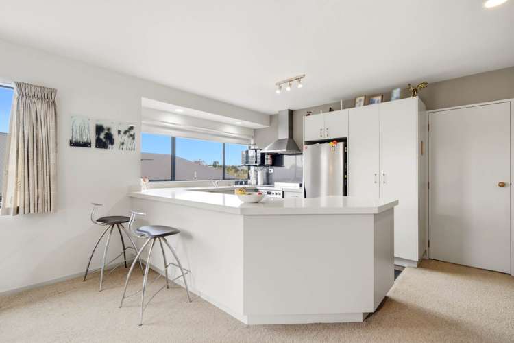 9 Lyttelton Avenue Forrest Hill_4