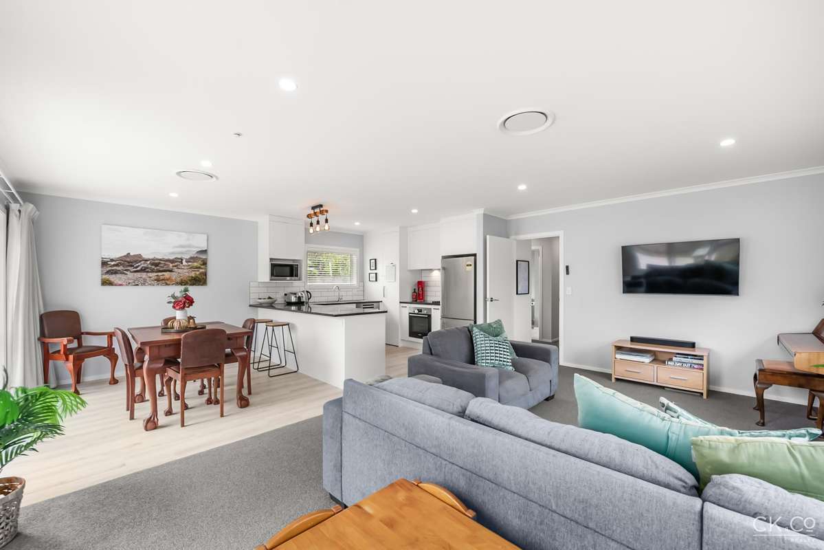 61A Shearer Crescent_1