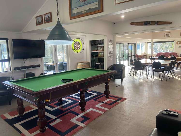 735 Whangaparapara Road Great Barrier Island_14