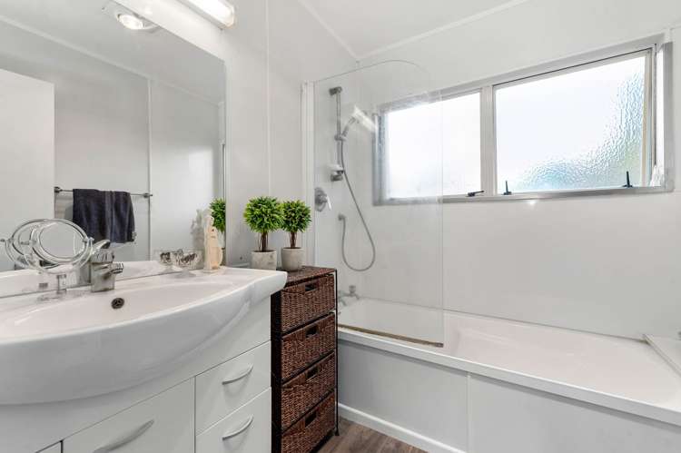 58a Wylie Street Glenholme_5