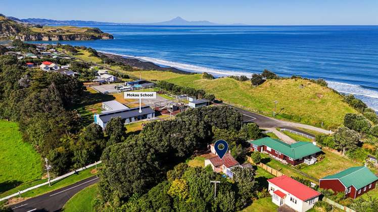 6 Rangi Street Mokau_24