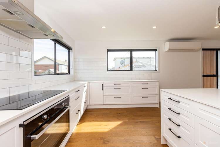 6 Sea View Terrace Seaview_13