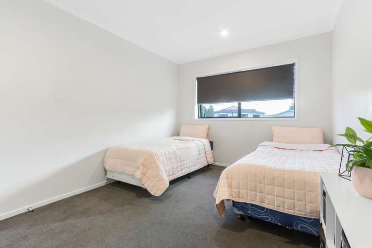 2/11 Shelley Jane Place Dinsdale_7