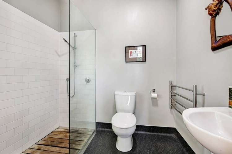 56a Kaipara Coast Highway Helensville_26