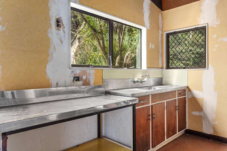 325 Ruatuna Road Ohiwa_17