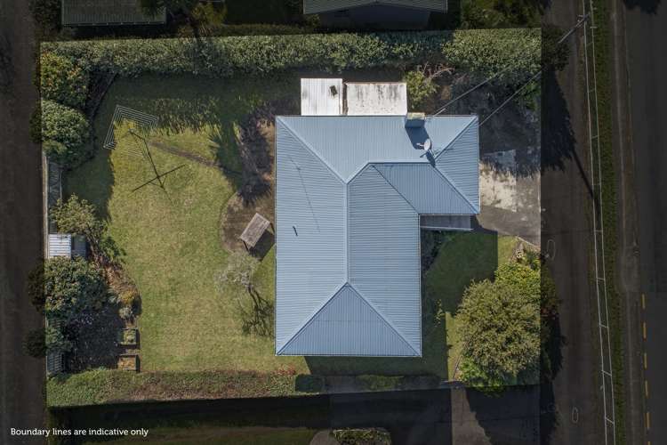 6 Kingswood Road Brookfield_13