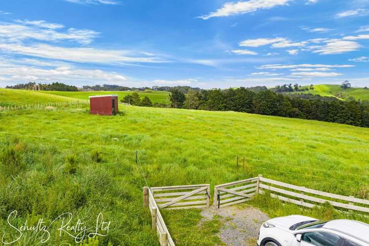 523B Golden Stairs Road Maungaturoto_21