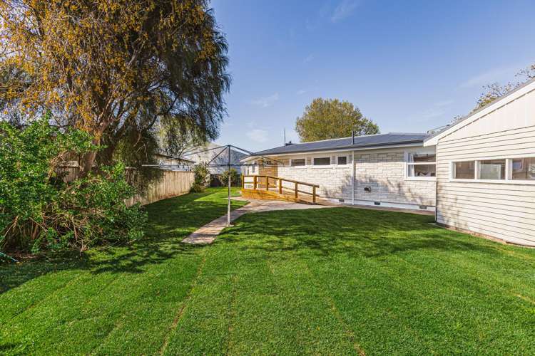 57 Osier Road Greenmeadows_11