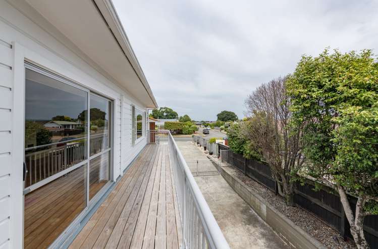 6 Norwich Street Stoke_23