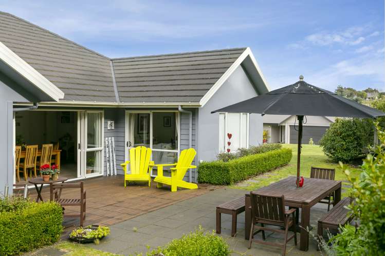 3 Van Asch Lane Rangatira Park_1