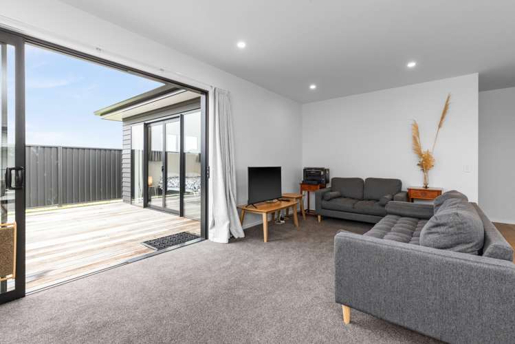 23 Cassin Place Taradale_6