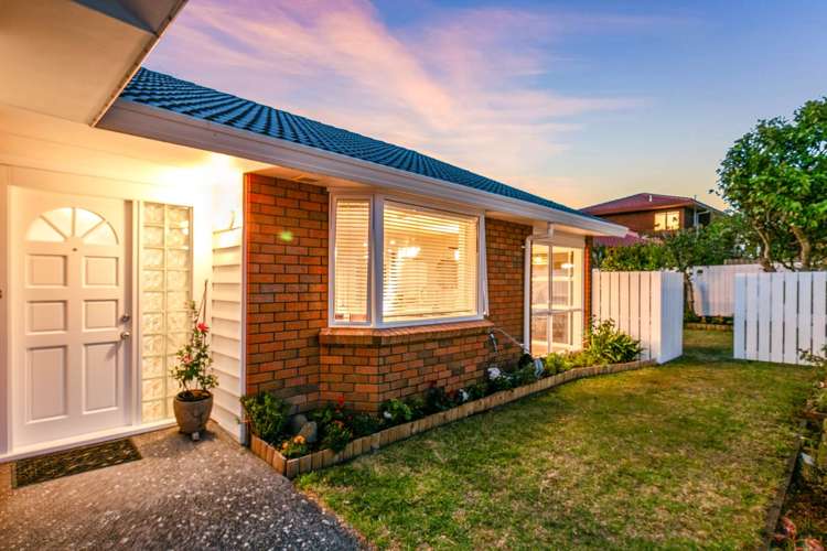 15c Peary Road Mount Eden_17