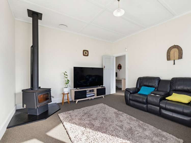 12 Lyndhurst Street Takaro_10
