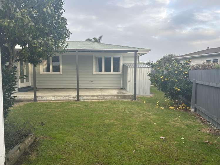 2/27 Trevelyan Street Onekawa_11
