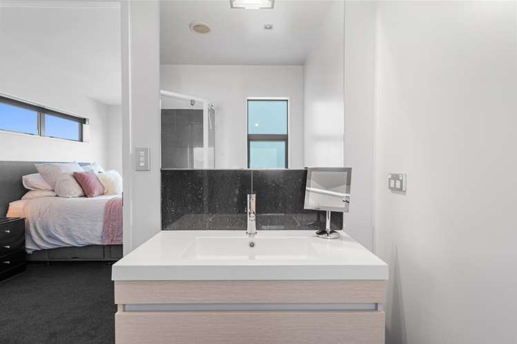 58 Tresillian Avenue Marybank_12