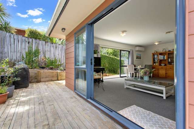 72a Solar Road Glen Eden_2