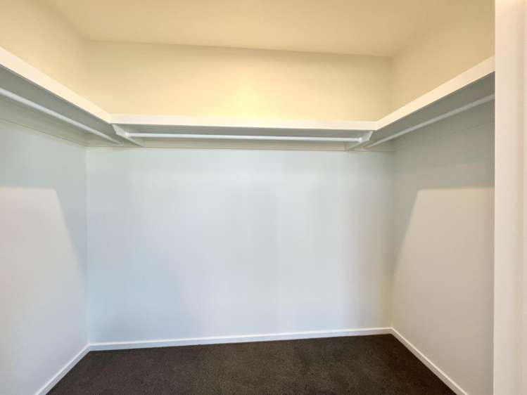 44 Lennon Drive 11103_11
