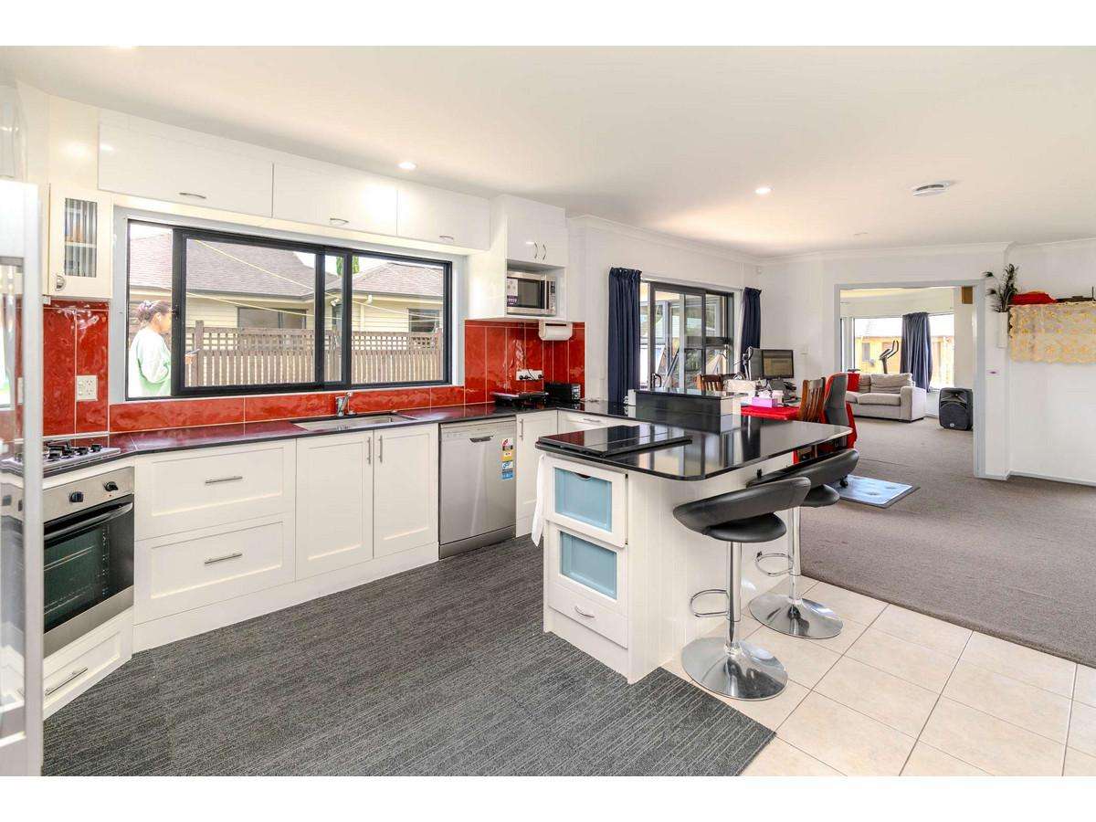 21 Oakridge Drive_2