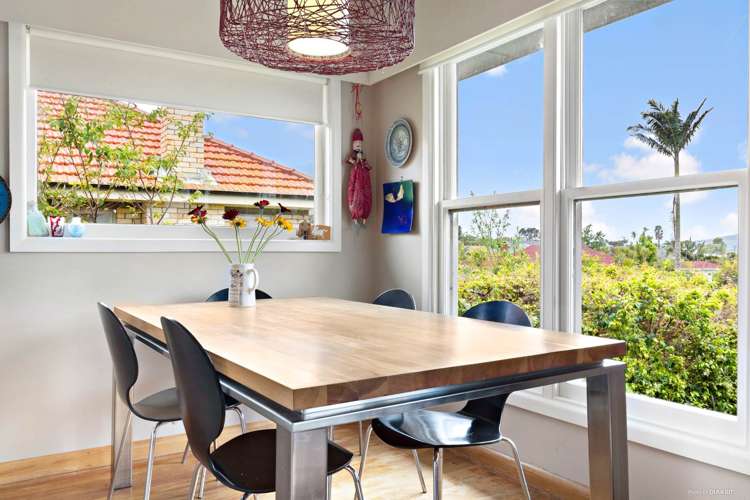 70 Lake Road Narrow Neck_5