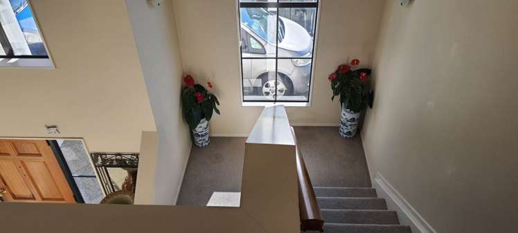 94 Meadowland Drive Somerville_11