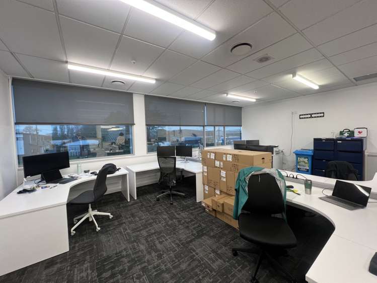 Level 1/37 Carbine Road Mount Wellington_7