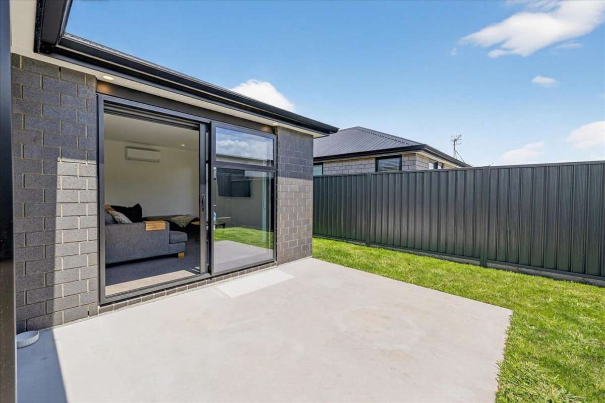 46 Hammick Crescent_4