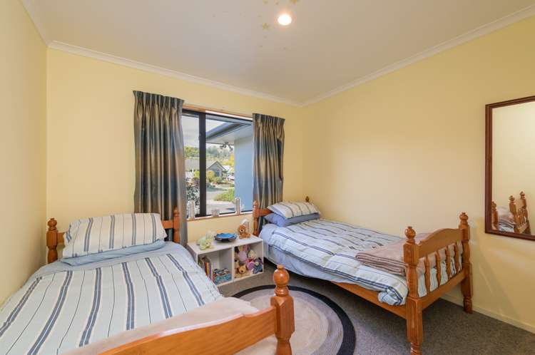 18 Kingsford Drive Stoke_13