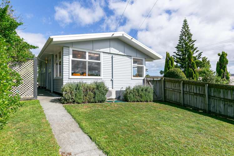 80 Beazley Avenue Paparangi_15