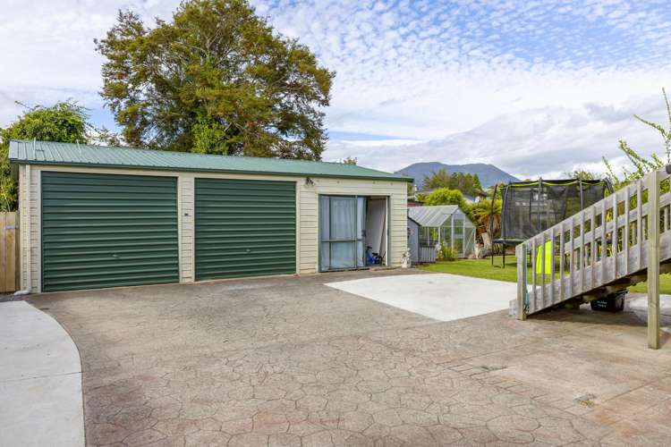 36 Whakaipo Avenue Central_20