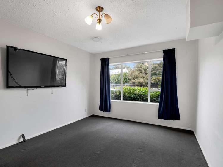 22 St James Street Southbridge_13