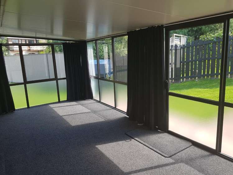 House/4 O'Neill Crescent 10123_4