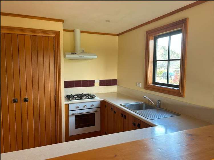 37 Hilton Road Carterton_1