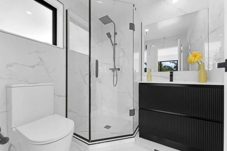 16a Brandon Road Glen Eden_13