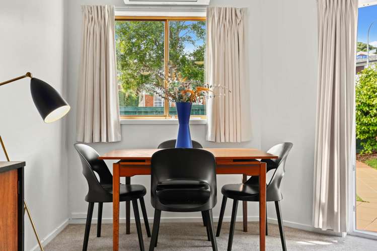 3/21 Houghton Street_2