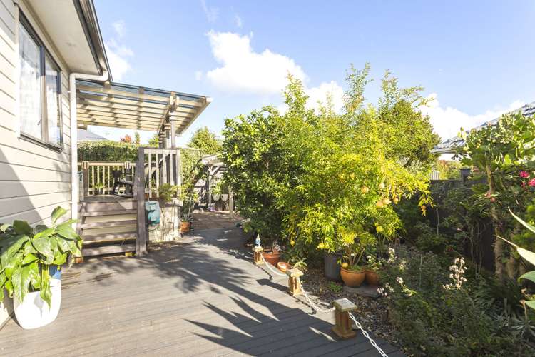 1a James Laurie Street Henderson_13