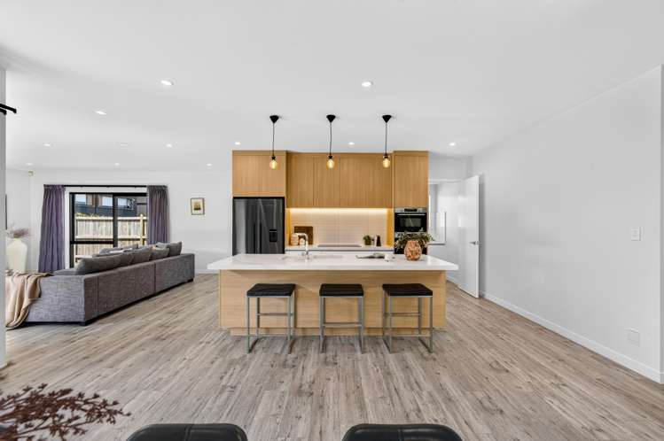 28 Thomas Rielly Avenue Hobsonville_10