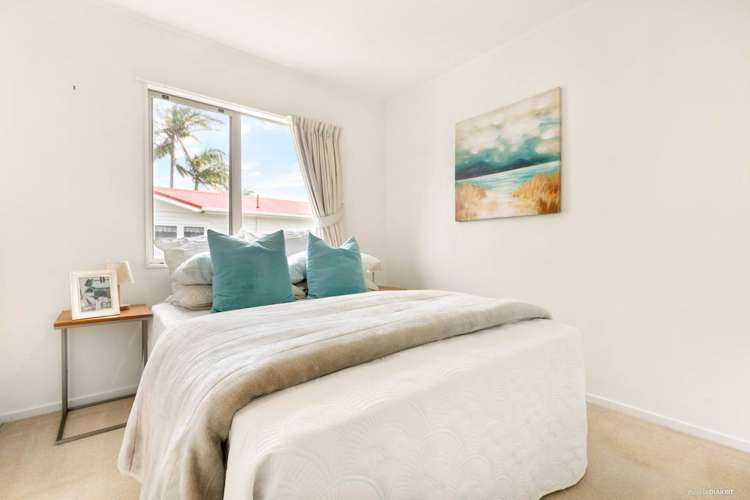 2/213 Rangatira Road Beach Haven_12