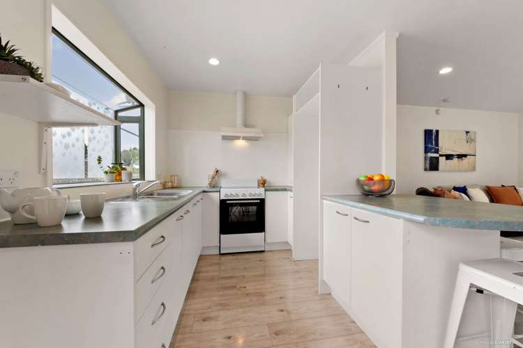 30 Loughanure Place Massey_6