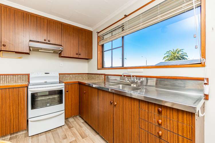 2/138 North Street Seaview_5