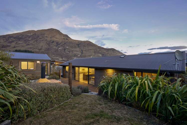 13 Ashenhurst Way Lower Shotover_17