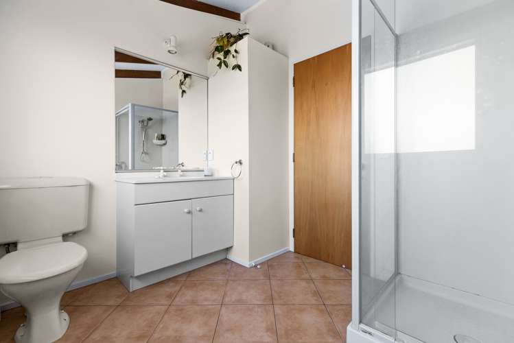 23 Birdwood Street Taradale_17