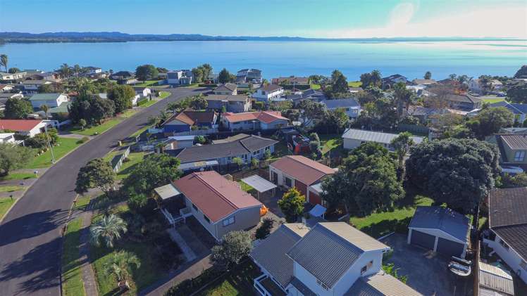 15 Taihiki Road Clarks Beach_24