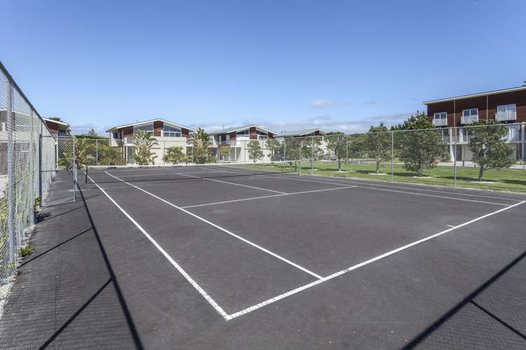 10/18 Eyre Street Whitianga_14