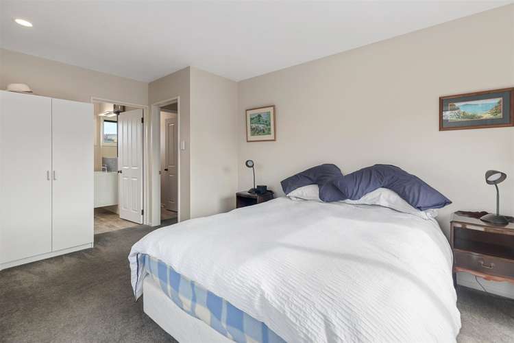 124 Aubrey Road Wanaka_9