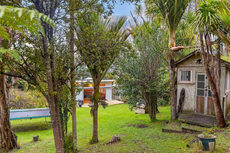 18 Tasman View Road Bethells Beach_23