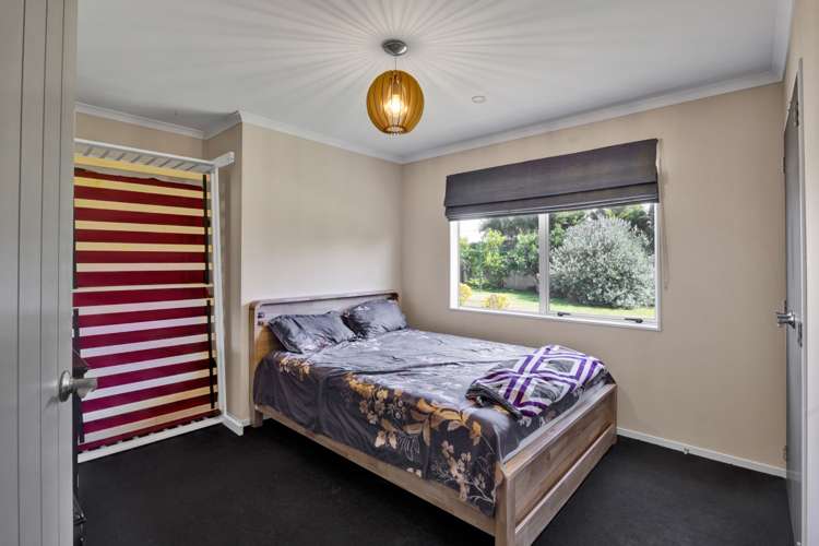 18 Fox Street Okato_19