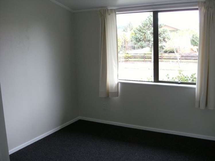 15 Caroline Drive Feilding_10