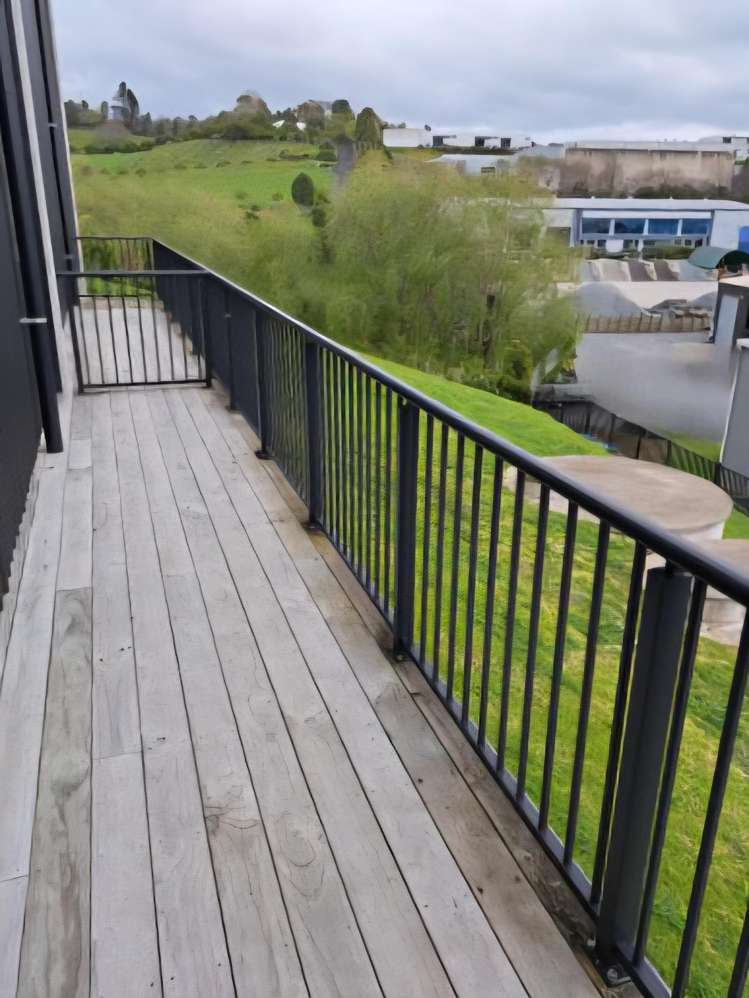 22/36 Peters Way Silverdale_7